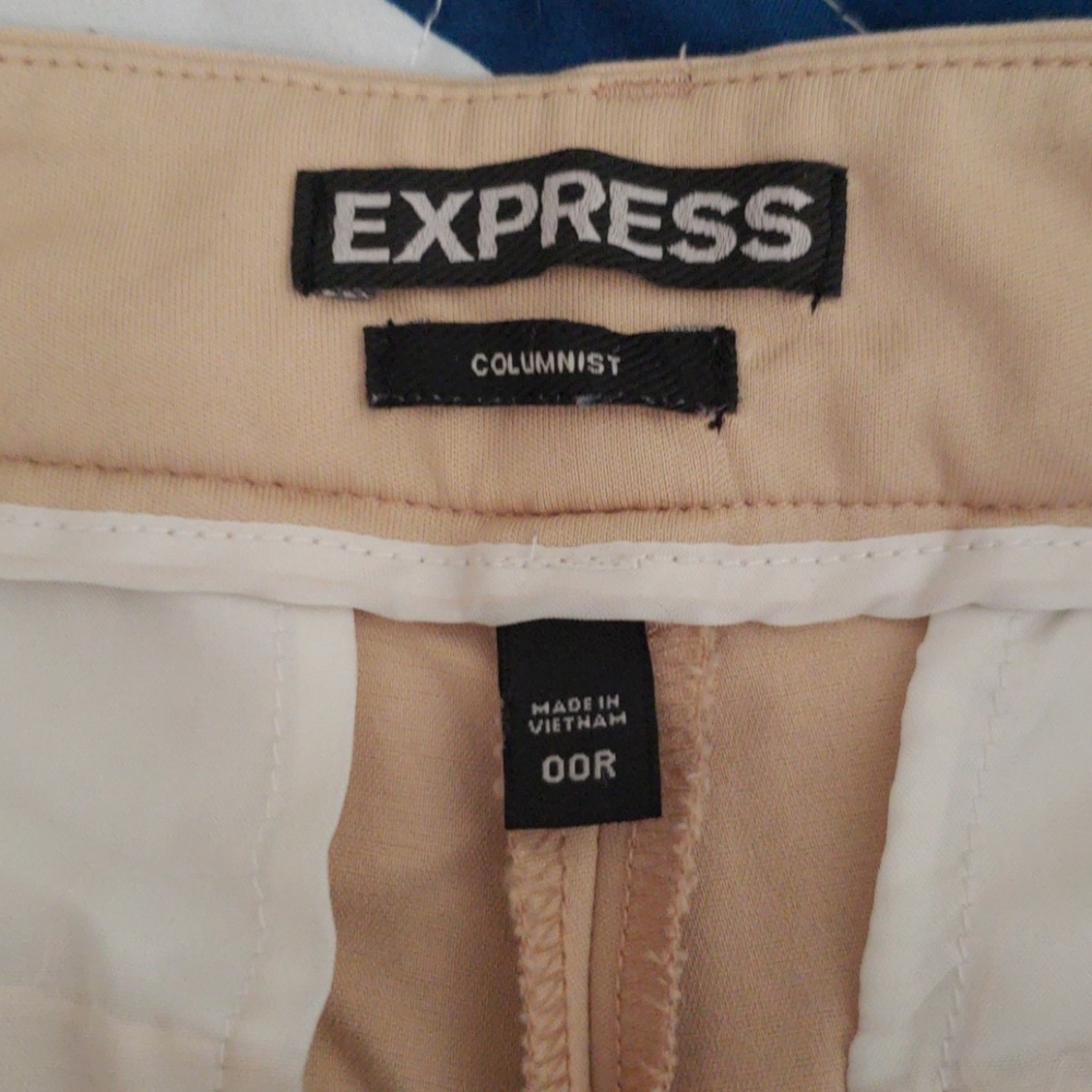 Pants - Picture 3 of 4
